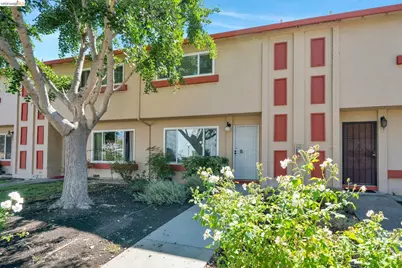 1894 Lynwood Dr #D, Concord, CA 94519 - Photo 35