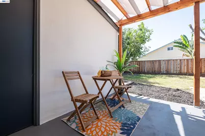 16081 Via Media, San Lorenzo, CA 94580 - Photo 25