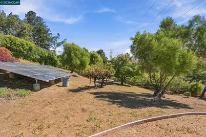 303 Calle La Mesa, Moraga, CA 94556 - Photo 31