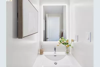 320 Lee St #702, Oakland, CA 94610 - Photo 33