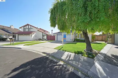 32808 Oakdale Ct, Union City, CA 94587 - Photo 3