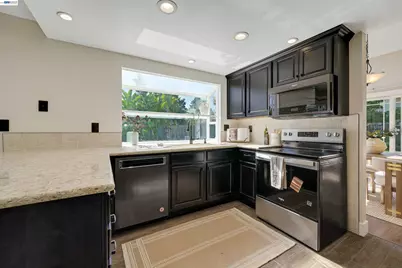 32808 Oakdale Ct, Union City, CA 94587 - Photo 19