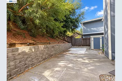 446 Lighthouse Dr, Vallejo, CA 94590 - Photo 23