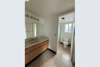 446 Lighthouse Dr, Vallejo, CA 94590 - Photo 19