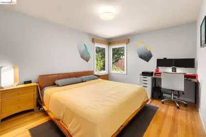 7542 Valentine St, Oakland, CA 94605 - Photo 15
