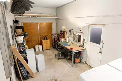 7542 Valentine St, Oakland, CA 94605 - Photo 25