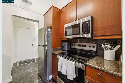 470 Civic Dr #308, Walnut Creek, CA 94596 - Photo 11