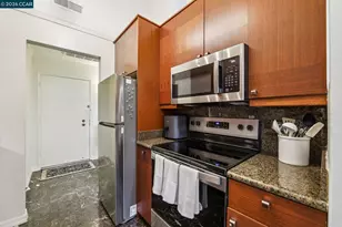 470 Civic Dr, Walnut Creek, CA 94596 - Photo 11