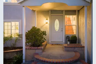 2558 Pantalis Ct, San Jose, CA 95132 - Photo 3