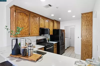 142 Harris Cir, Bay Point, CA 94565 - Photo 9