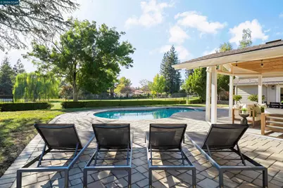 3144 Roundhill Rd, Alamo, CA 94507 - Photo 53