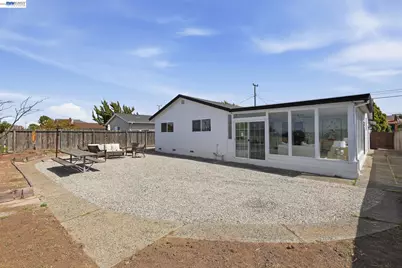 2167 Cypress Ave, San Pablo, CA 94806 - Photo 41