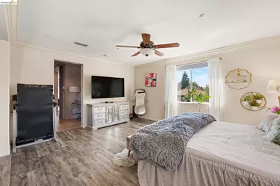 1587 Dawnview Dr, Brentwood, CA 94513 - Photo 27