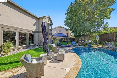 1587 Dawnview Dr, Brentwood, CA 94513 - Photo 51
