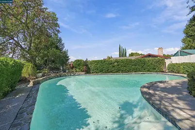5378 Meadow Wood Place, Concord, CA 94521 - Photo 33