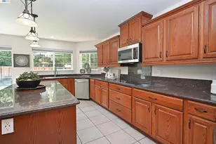 1147 Lomitas Ave, Livermore, CA 94550 - Photo 13