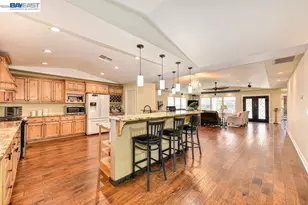 8545 Hilton Way, Fair Oaks, CA 95628 - Photo 5