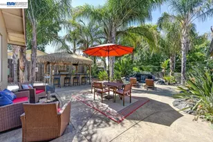 8545 Hilton Way, Fair Oaks, CA 95628 - Photo 15