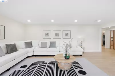 4884 Larimer Way, Castro Valley, CA 94546 - Photo 9