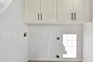 23389 Canyon Terrace Dr, Castro Valley, CA 94552 - Photo 23