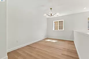 5372 Chesbro Ave, San Jose, CA 95123 - Photo 17