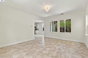 5372 Chesbro Ave, San Jose, CA 95123 - Photo 5