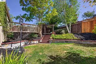 8039 Canyon Creek Cir, Pleasanton, CA 94588 - Photo 41