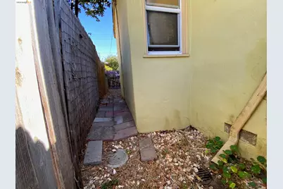 2814 Roosevelt Ave, Richmond, CA 94804 - Photo 27