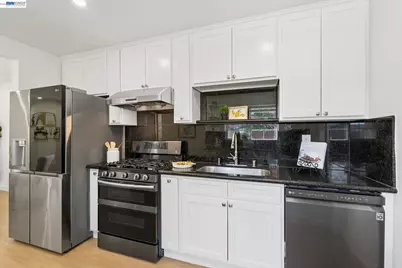 31261 Fredi St, Union City, CA 94587 - Photo 19