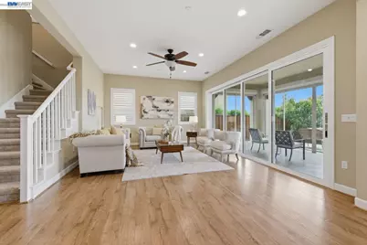 3871 Highpointe Ct, Dublin, CA 94568 - Photo 7