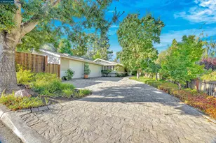 3237 Driftwood Dr, Lafayette, CA 94549 - Photo 1