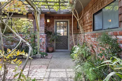 22 Kensington Ct, Kensington, CA 94707 - Photo 3
