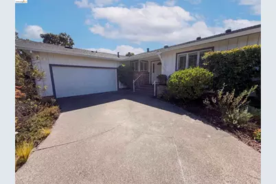 447 Via Del Plano, Novato, CA 94949 - Photo 1