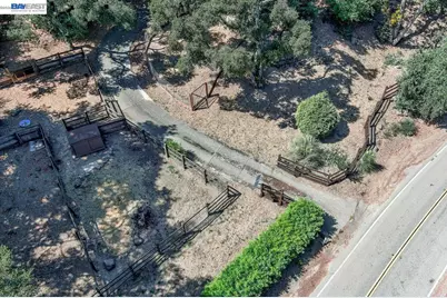 35575 Palomares Rd, Castro Valley, CA 94552 - Photo 65
