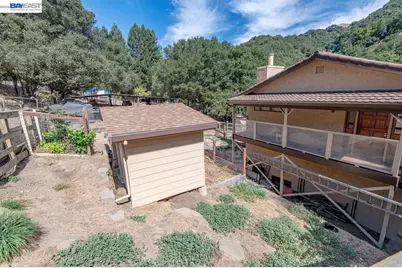 35575 Palomares Rd, Castro Valley, CA 94552 - Photo 55