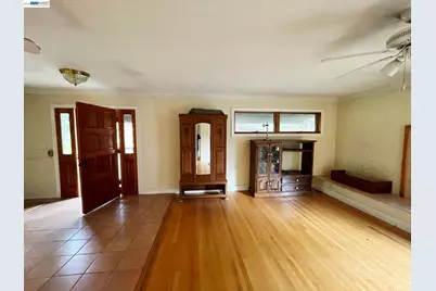 35575 Palomares Rd, Castro Valley, CA 94552 - Photo 47