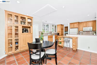 35575 Palomares Rd, Castro Valley, CA 94552 - Photo 23