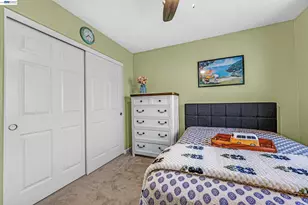 15100 Shining Star Ln, San Leandro, CA 94579 - Photo 19