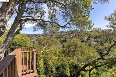 5430 Estates Dr, Oakland, CA 94618 - Photo 41