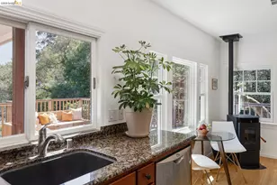 5430 Estates Dr, Oakland, CA 94618 - Photo 15