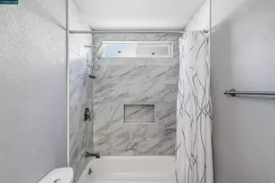 240 Power Dr, Vallejo, CA 94589 - Photo 17
