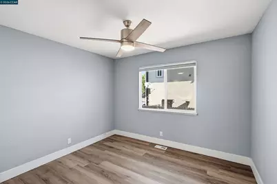 240 Power Drive, Vallejo, CA 94589 - Photo 19