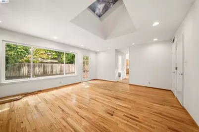 1721 Beachwood Way, Pleasanton, CA 94566 - Photo 13