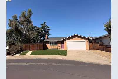 312 Robert Way, Livermore, CA 94550 - Photo 1