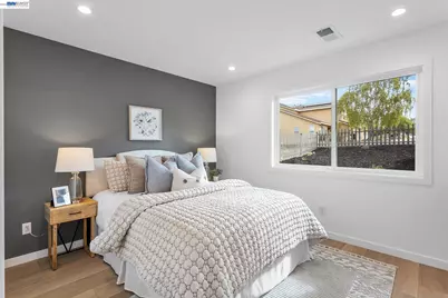 18367 Apricot Way, Castro Valley, CA 94546 - Photo 33