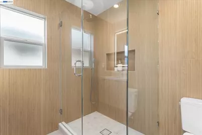 18367 Apricot Way, Castro Valley, CA 94546 - Photo 41