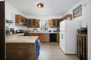 3292 Kelly St, Hayward, CA 94541 - Photo 15
