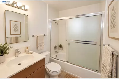 24675 Townsend Ave, Hayward, CA 94544 - Photo 19