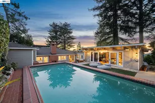 6427 Ascot Dr, Oakland, CA 94611 - Photo 1