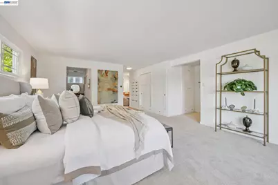 6427 Ascot Dr, Oakland, CA 94611 - Photo 55